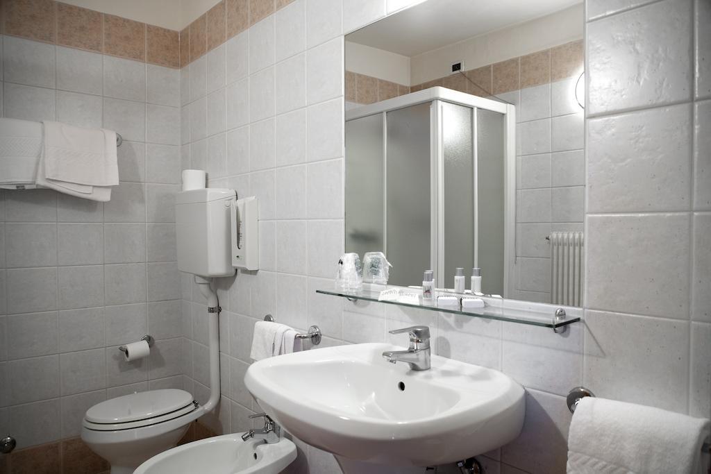 Albergo Da Carlo Vittorio Veneto Pokoj fotografie