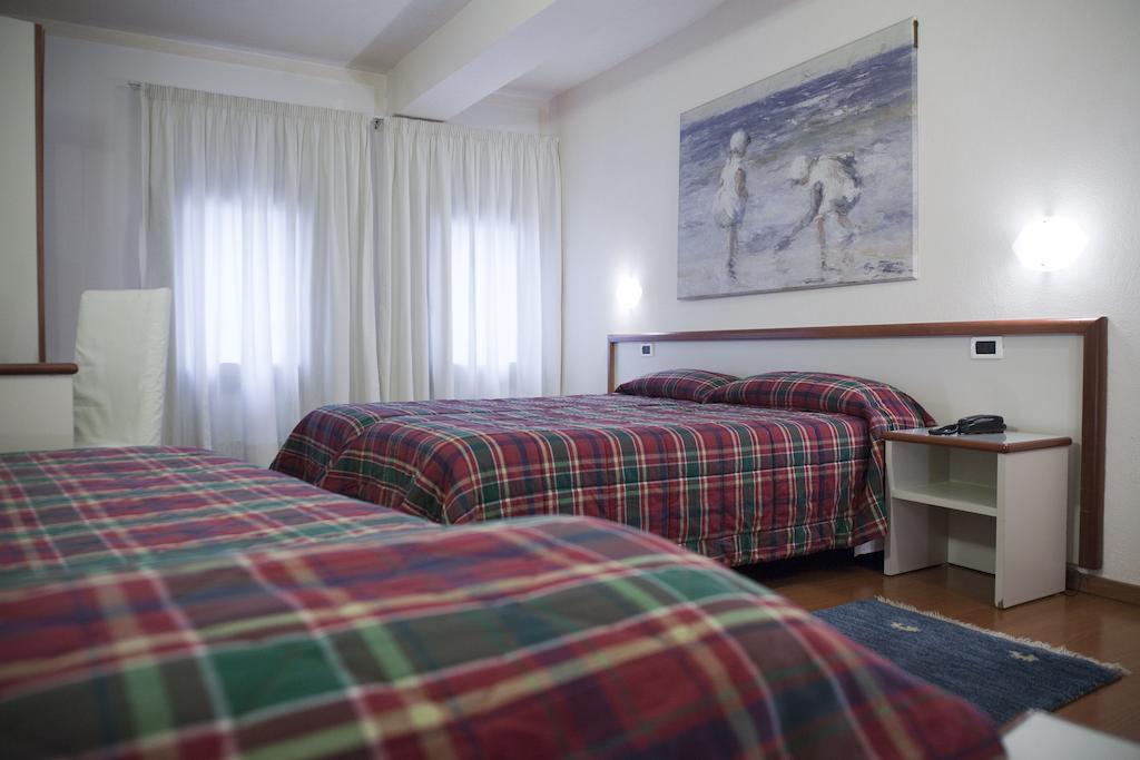 Albergo Da Carlo Vittorio Veneto Pokoj fotografie